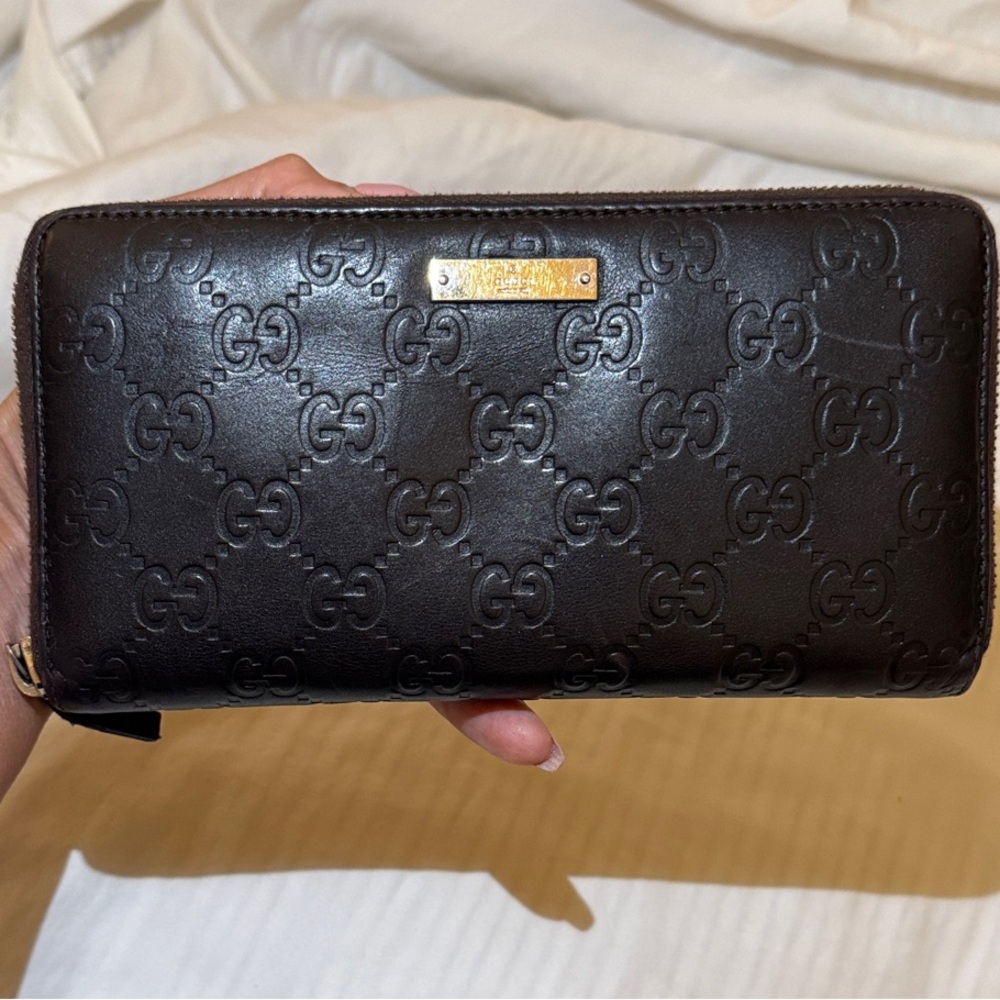 Gucci Chocolate Brown Leather Wallet